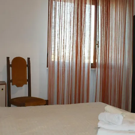 Galana E Pepaustina - Ospedali, Mare, Universita * Sassari